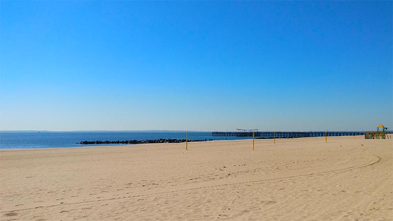 Het strand van Coney Island